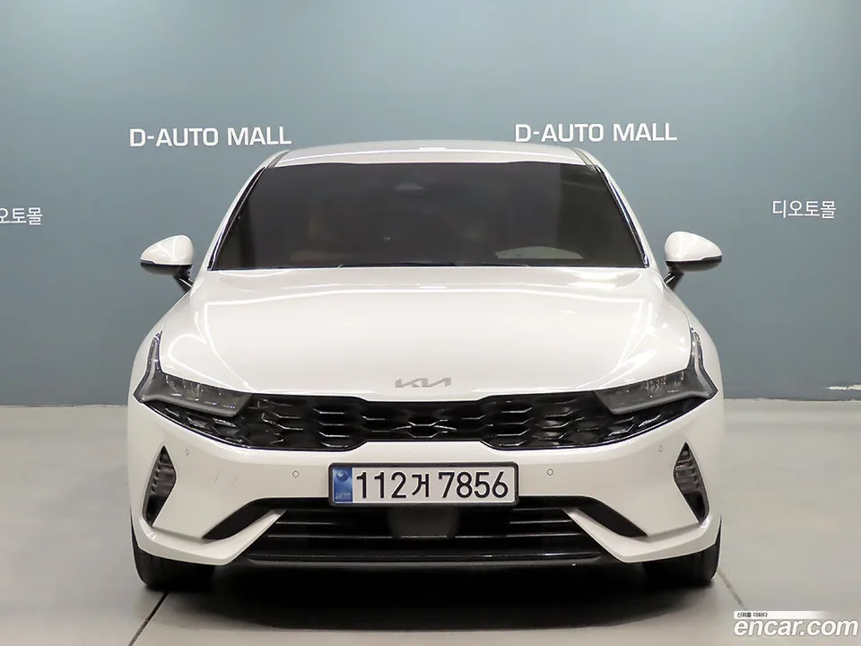 Kia K5 Hybrid 2023 — миниатюра 2
