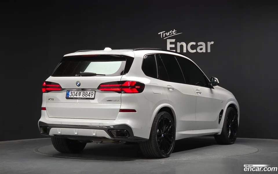 BMW X5 xDrive 40d M 2025 — миниатюра 2