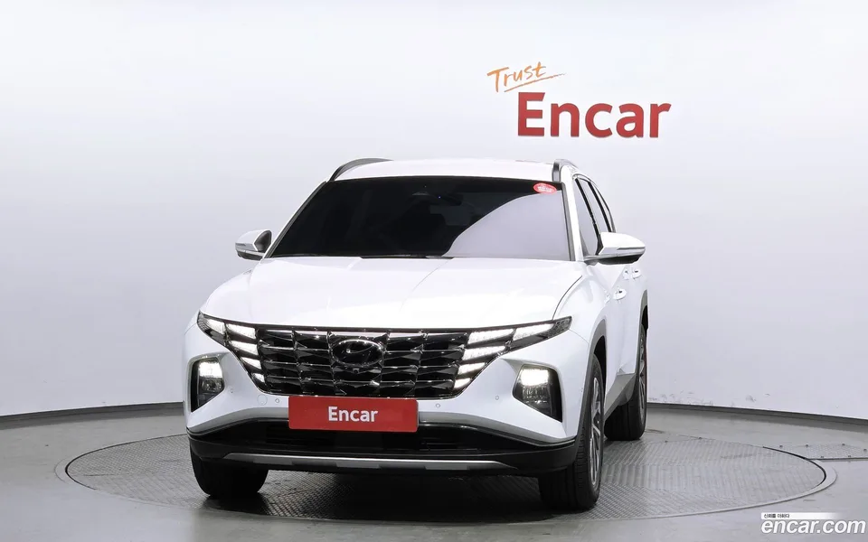Hyundai Tucson Hybrid 2WD 2023 — миниатюра 3