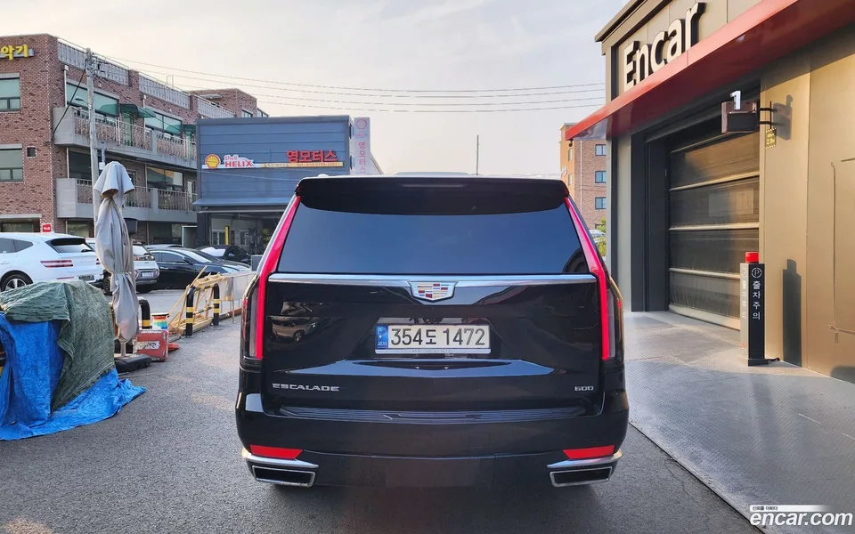 Cadillac Escalade 6.2 ESV 2022 — миниатюра 4