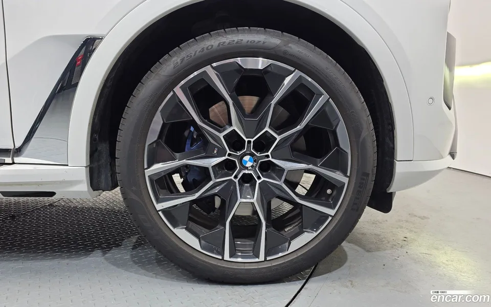 BMW X7 xDrive 40i M 6 2025 — миниатюра 5