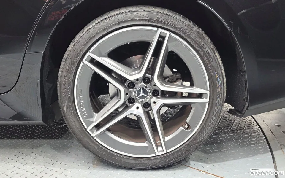 Mercedes-Benz CLS-Class CLS300d 4MATIC 2022 — миниатюра 5
