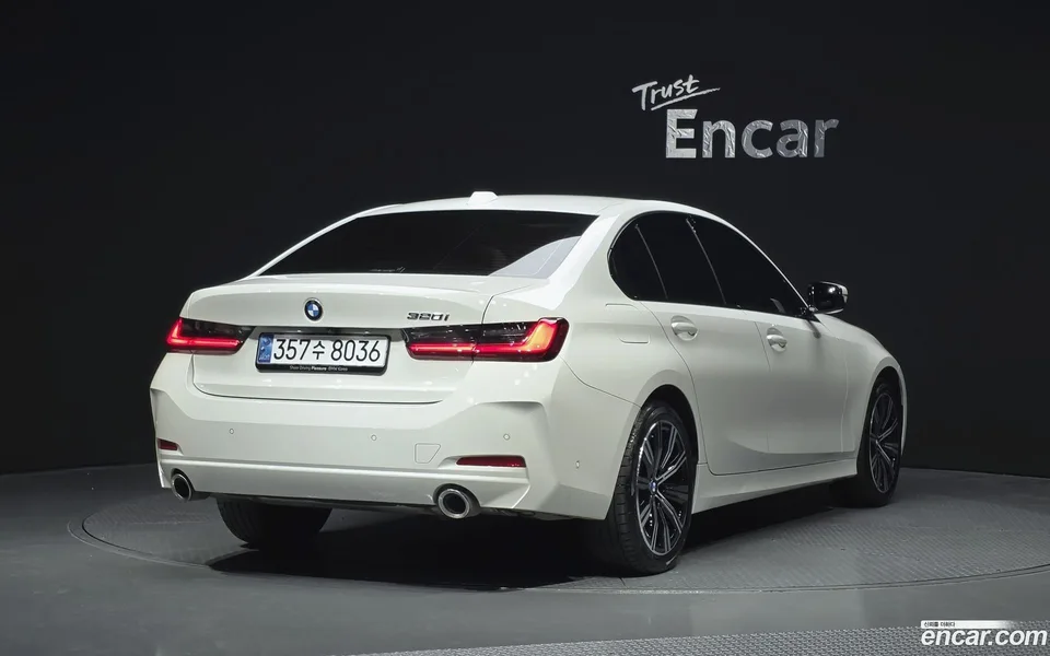 BMW 3 Series 320i 2025 — миниатюра 2
