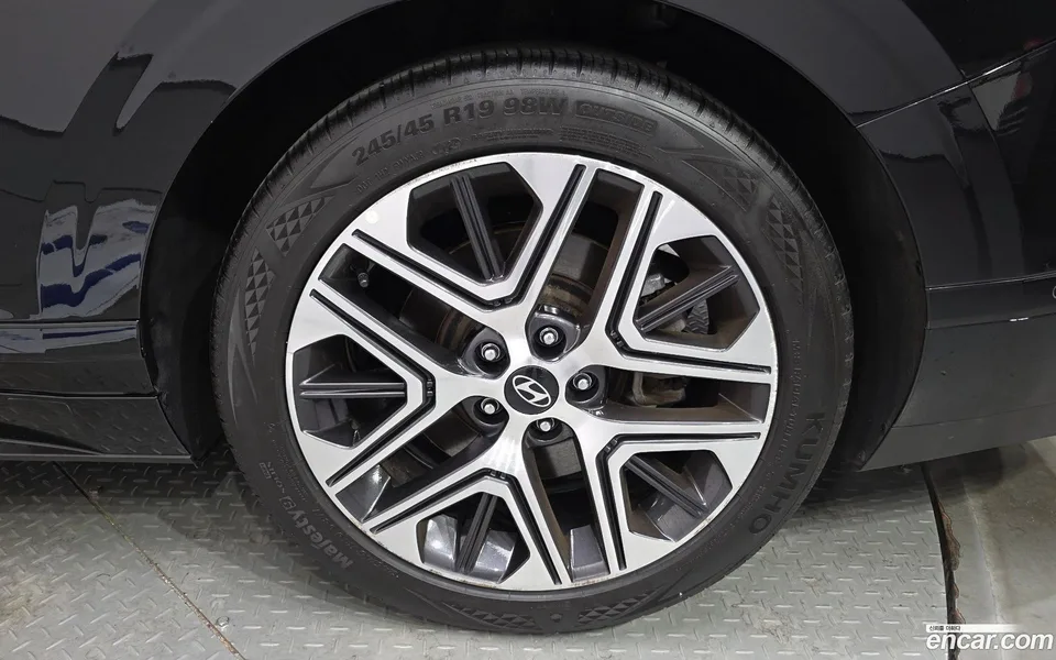 Hyundai Grandeur 3.5 2WD 2024 — миниатюра 5