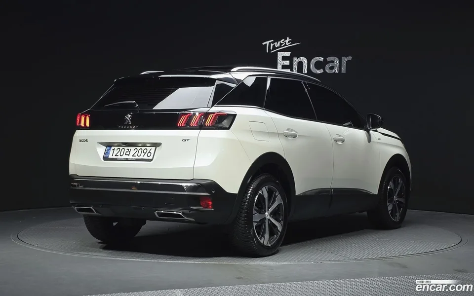Peugeot 3008 1.2 Pure Tech GT 2022 — миниатюра 2