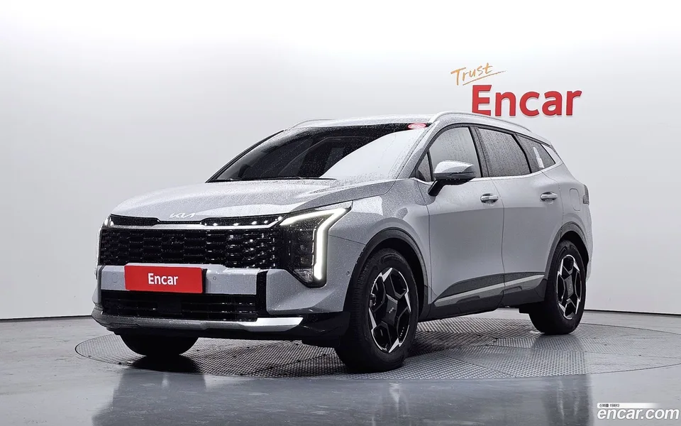 Kia Sportage 1.6 2WD 2025 — фото 1, купить с доставкой в Москву