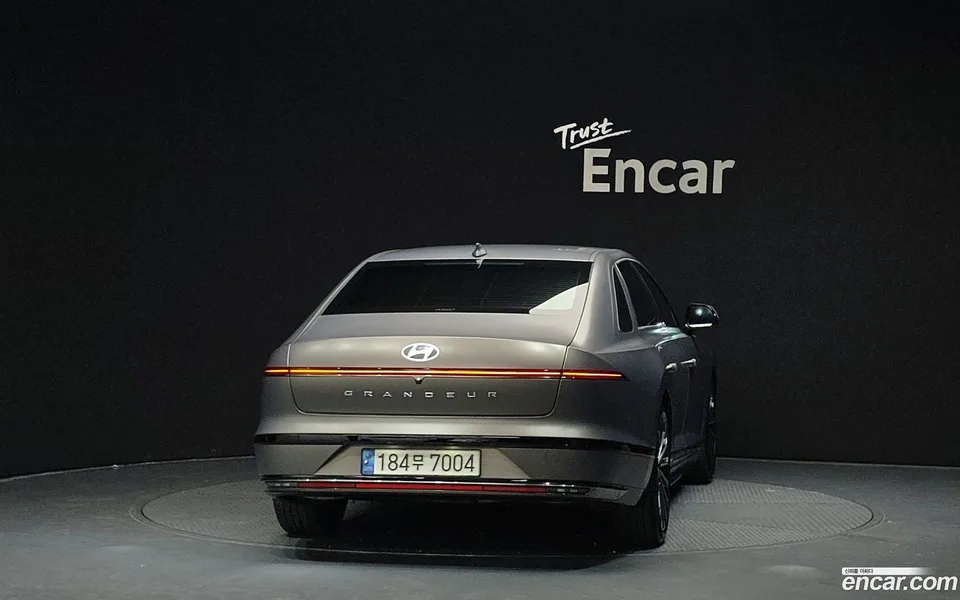 Hyundai Grandeur 2.5 2WD 2023 — миниатюра 4