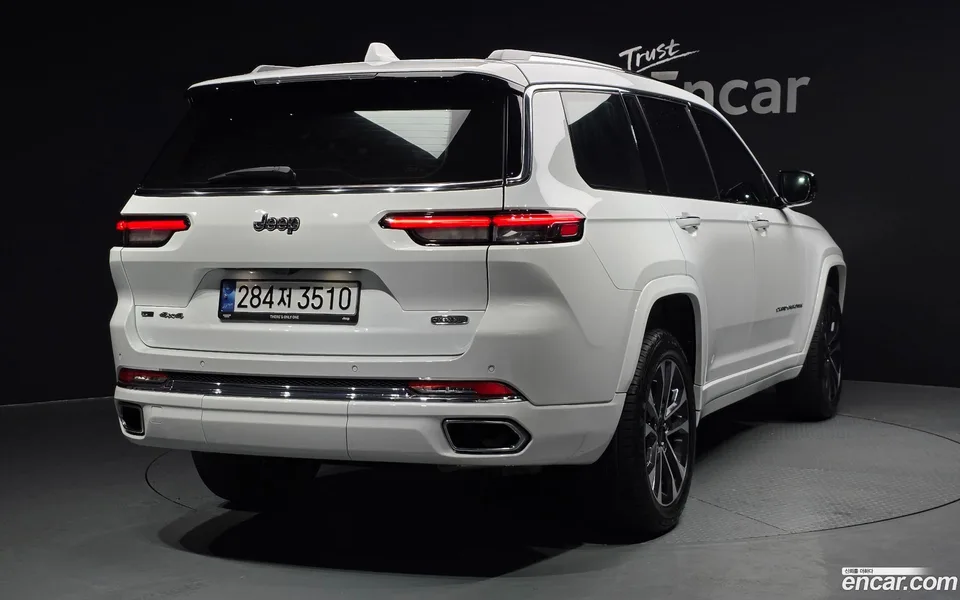 Jeep Grand Cherokee L 3.6 2022 — миниатюра 2