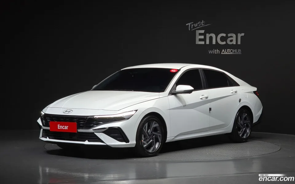 Hyundai Avante CN7 1.6 2026 — фото 1, купить с доставкой в Москву
