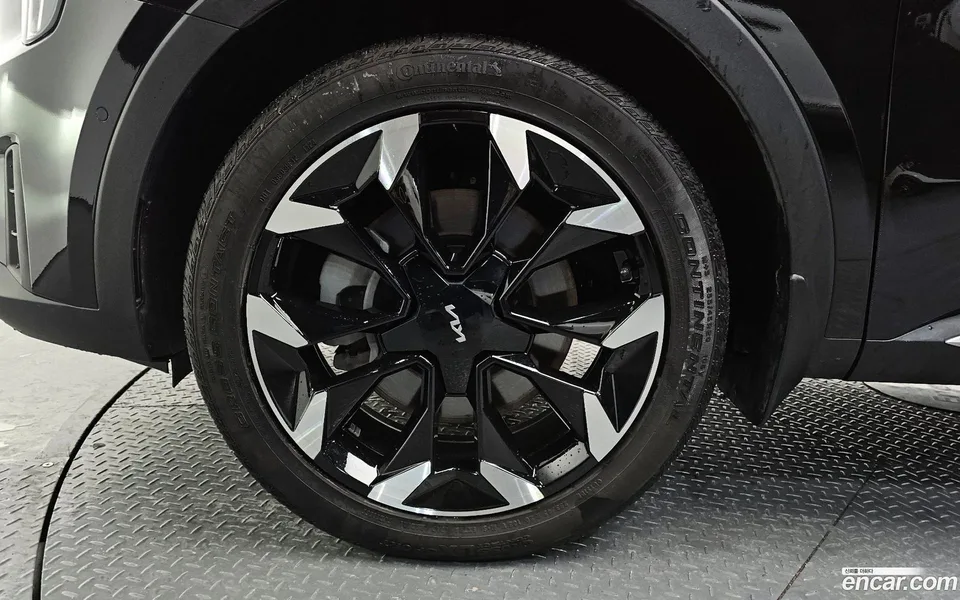 Kia Sorento 2.5T 2WD 2024 — миниатюра 5