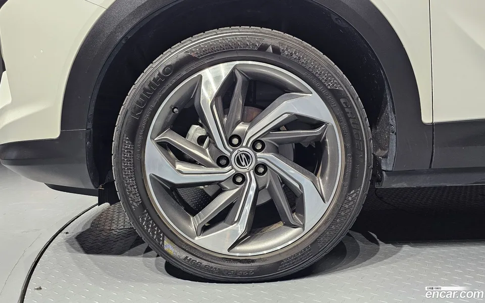 KG Mobility Korando 1.5 2WD C7 2023 — миниатюра 5