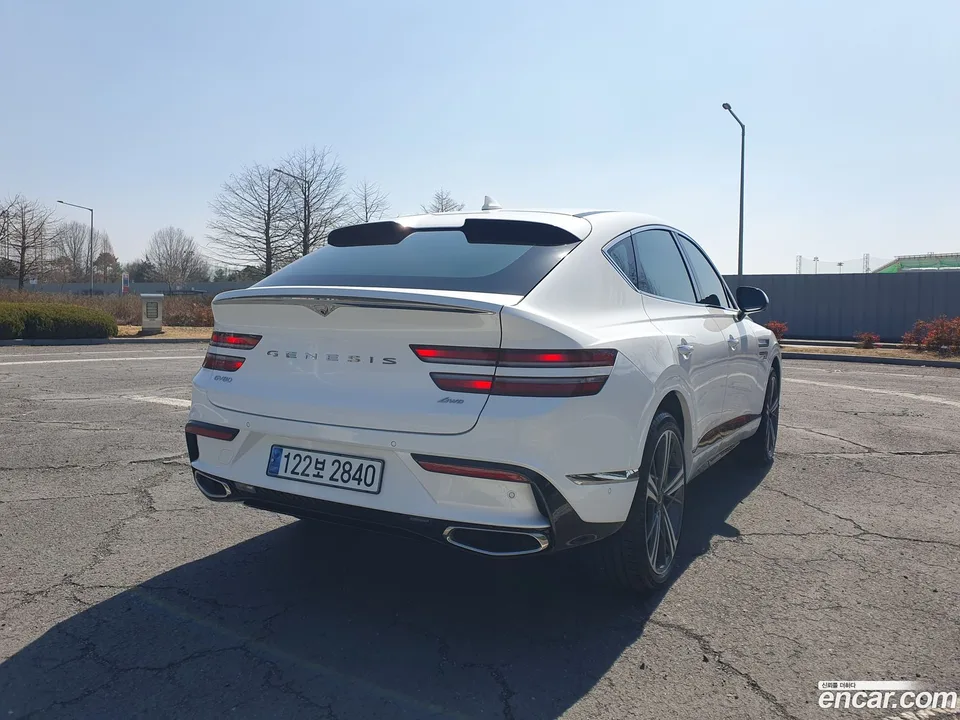 Genesis GV80 Coupe 2.5T AWD 2024 — миниатюра 2