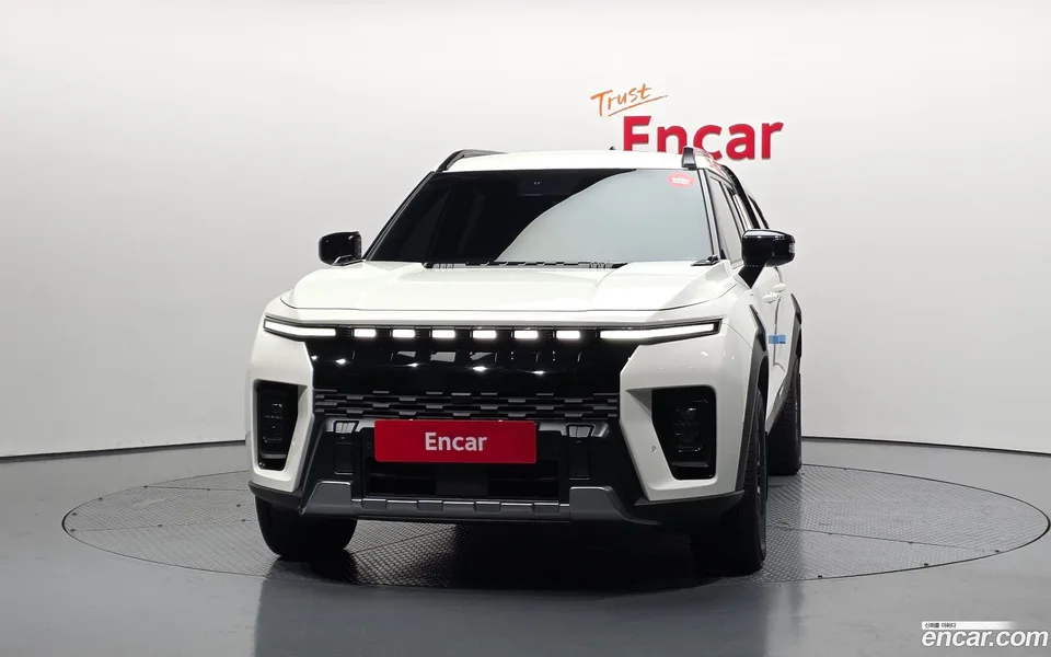 KG Mobility Musso EV 2025 — миниатюра 3