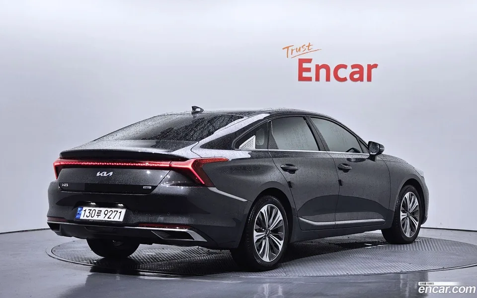 Kia K8 Hybrid 2023 — миниатюра 2