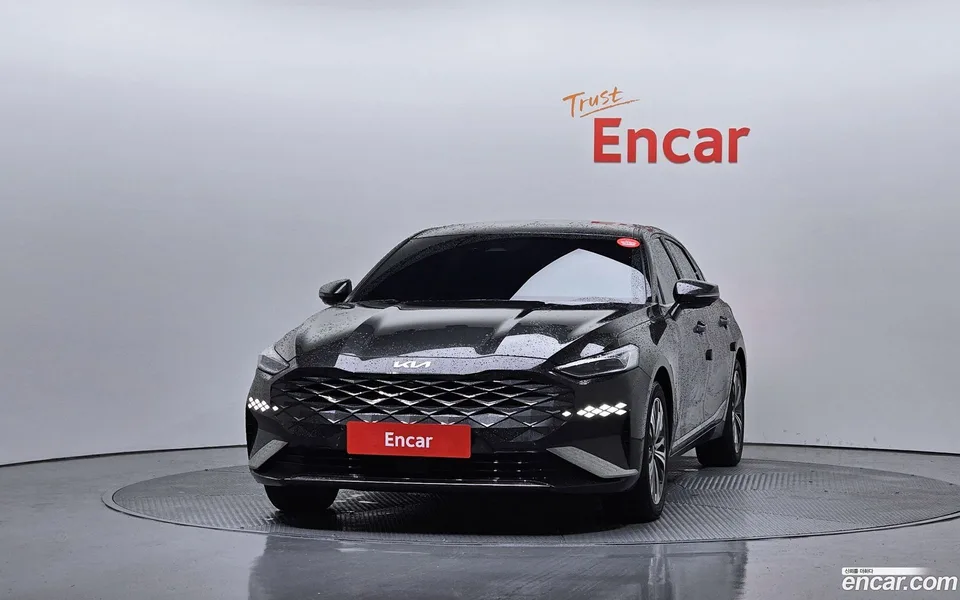 Kia K8 Hybrid 2023 — миниатюра 3