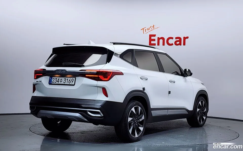 Kia Seltos 1.6 2WD 2022 — миниатюра 2