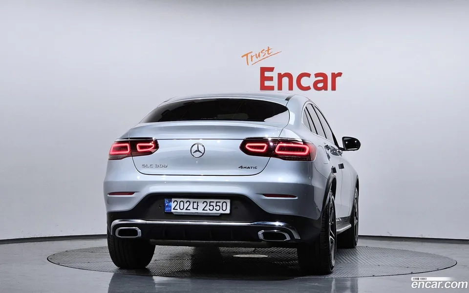 Mercedes-Benz GLC-Class GLC300 4MATIC 2023 — миниатюра 4