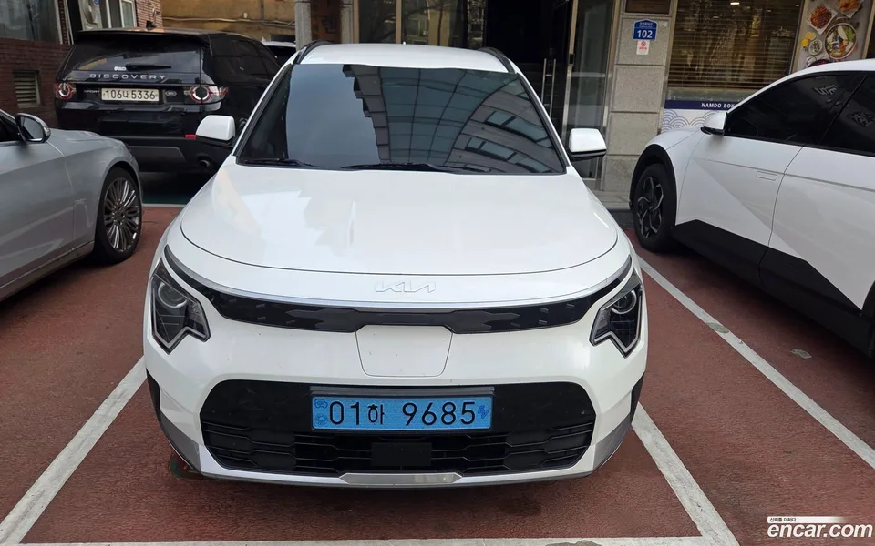 Kia Niro EV 2023 — миниатюра 2