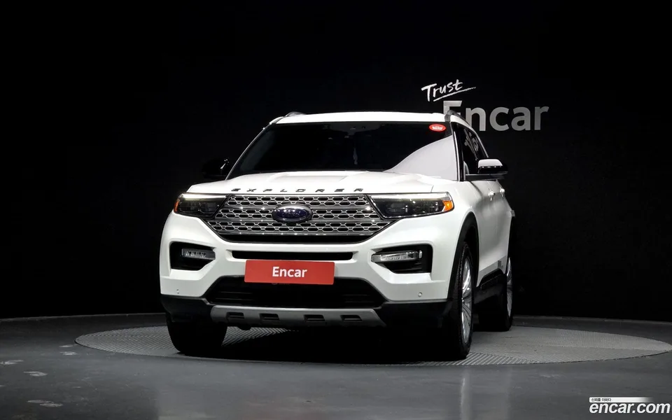 Ford Explorer 3.3 2022 — миниатюра 3