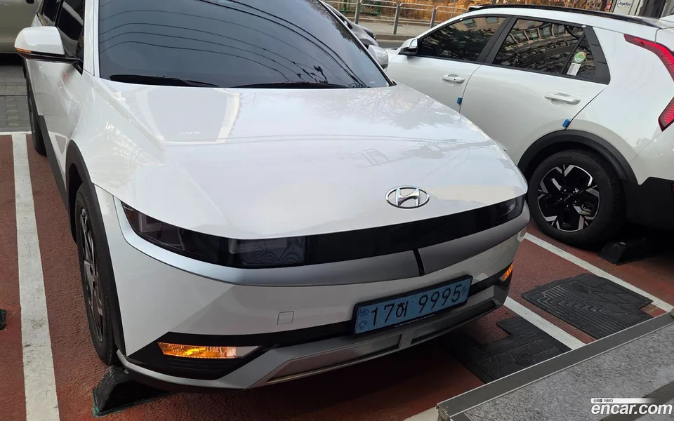 Hyundai Ioniq 5 2022 — миниатюра 3