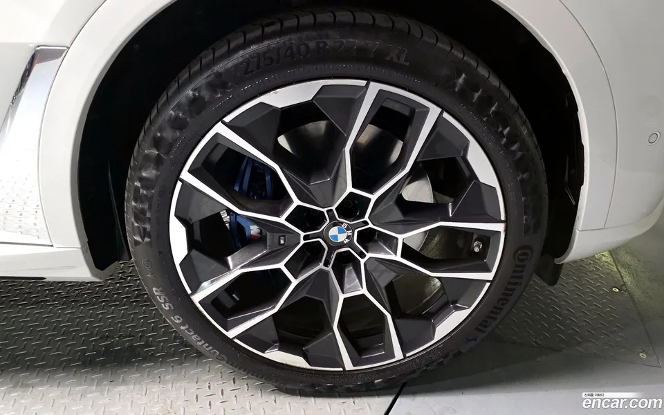 BMW X7 xDrive 40d M 6 2024 — миниатюра 5