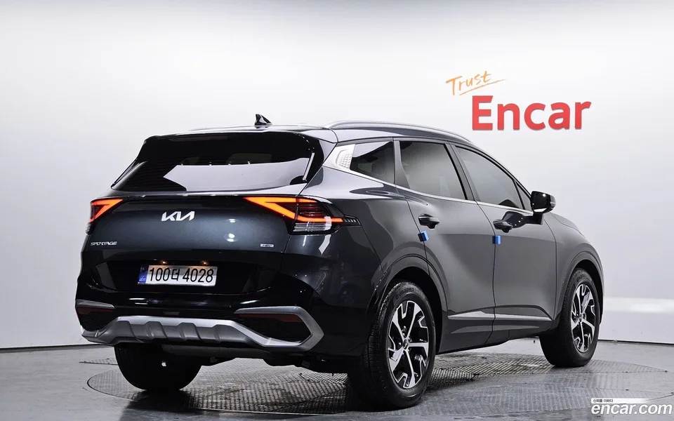 Kia Sportage Hybrid 2WD 2022 — миниатюра 2