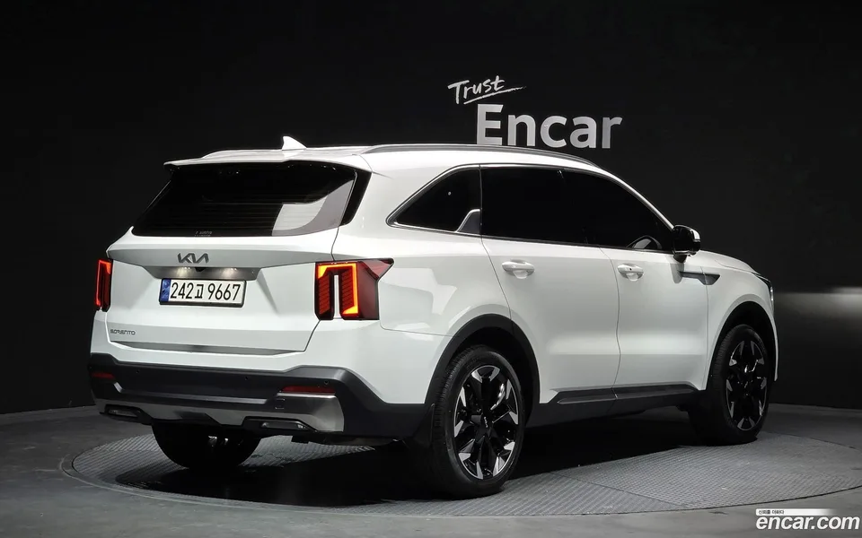 Kia Sorento 2.5T 2WD 2024 — миниатюра 2