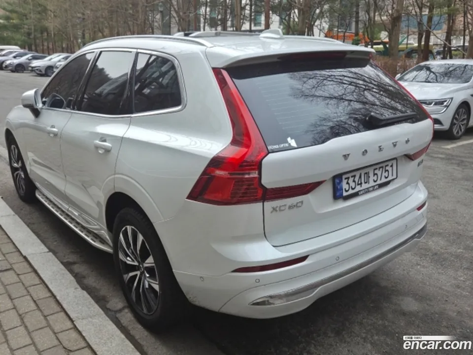 Volvo XC60 B5 2023 — миниатюра 2