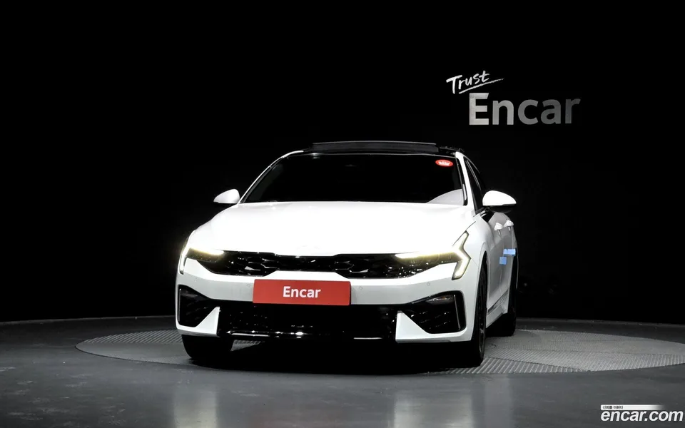 Kia K5 Hybrid 2024 — миниатюра 3