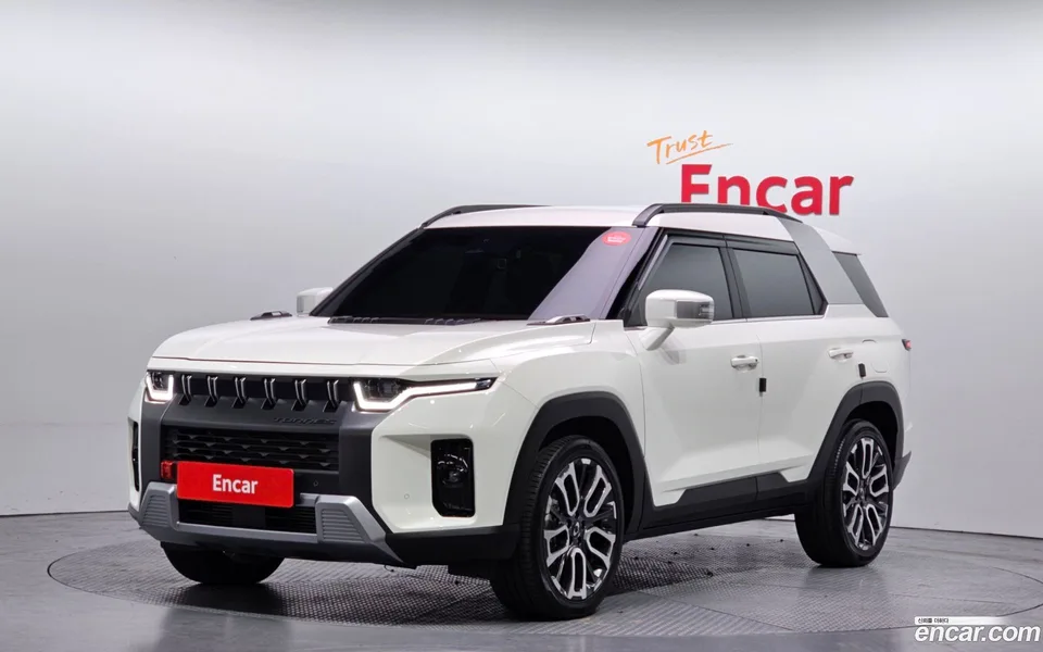 KG Mobility Torres 1.5 2WD 2024 — фото 1, купить с доставкой в Москву
