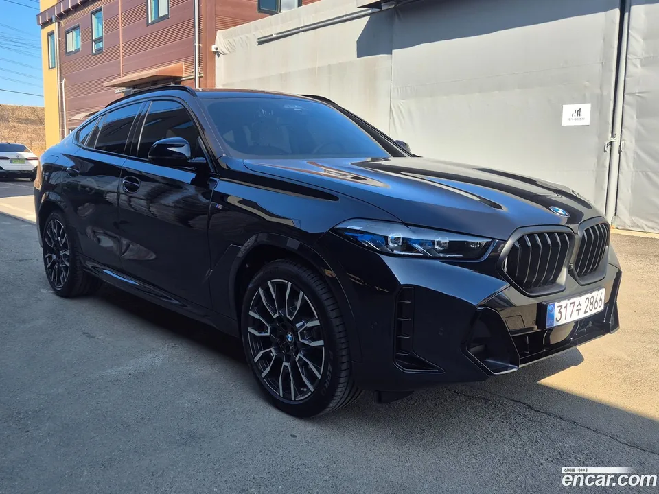 BMW X6 xDrive40i M 2026 — миниатюра 4