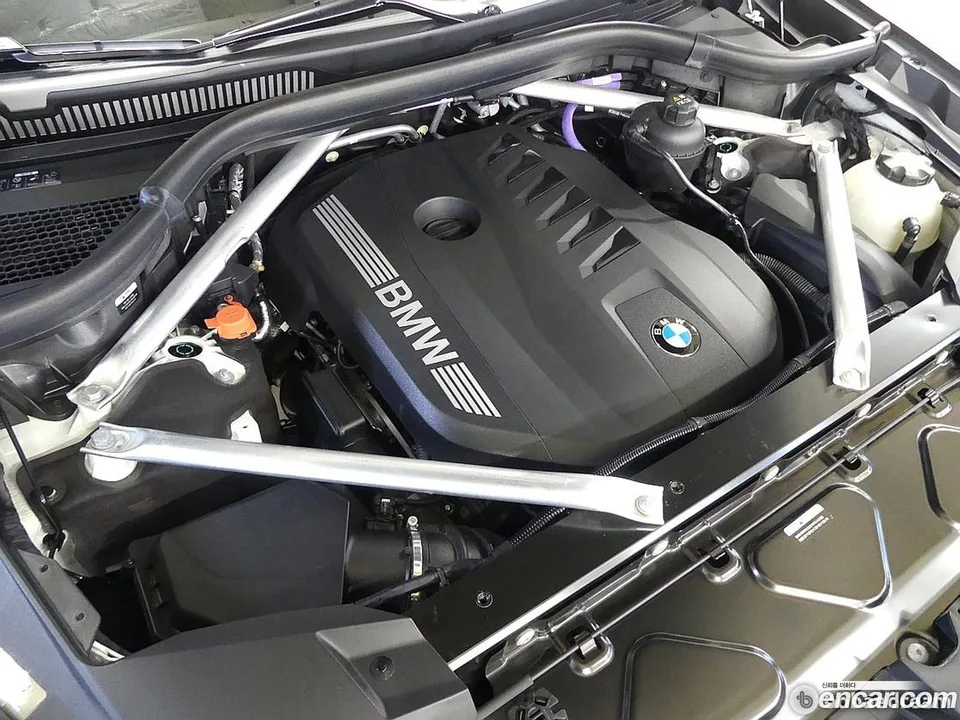 BMW X7 xDrive 40i 6 2023 — миниатюра 5