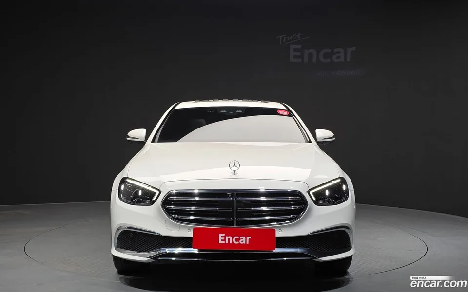 Mercedes-Benz E-Class E250 2022 — миниатюра 3