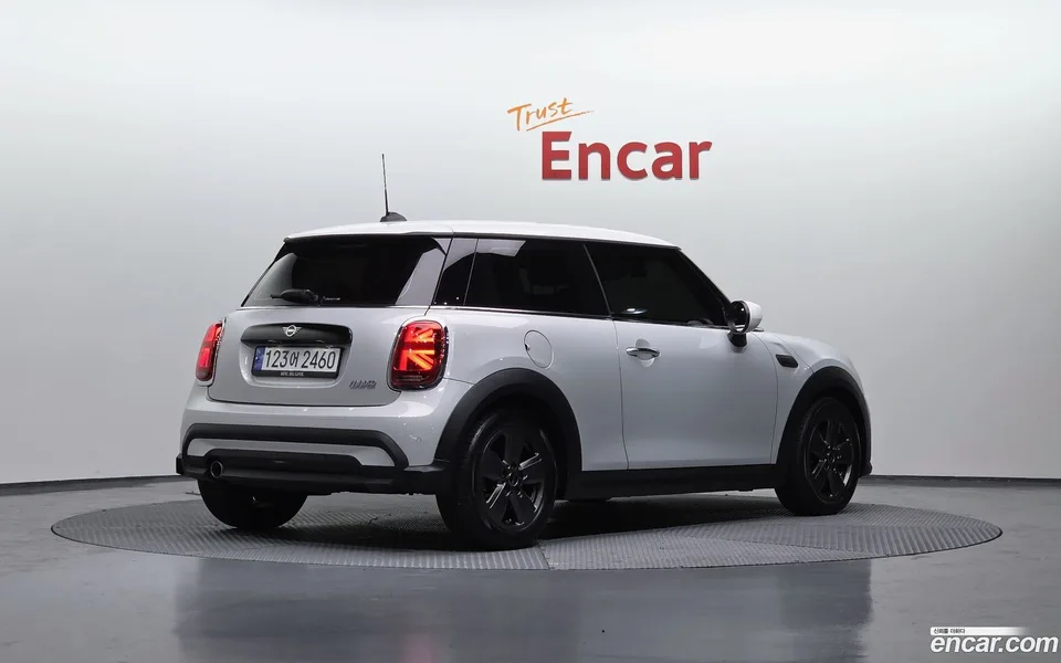 MINI Cooper 2022 — миниатюра 2