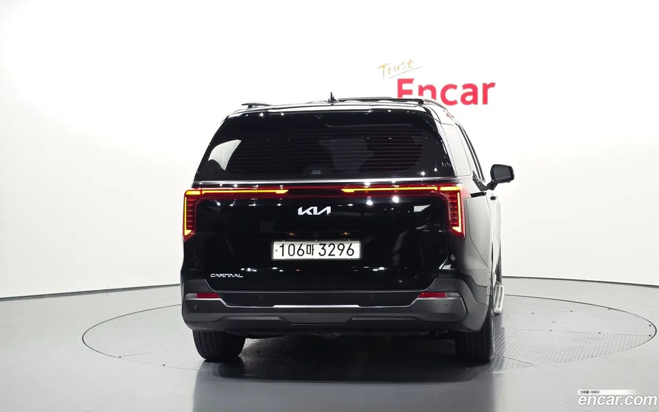 Kia Carnival 7 2024 — миниатюра 4
