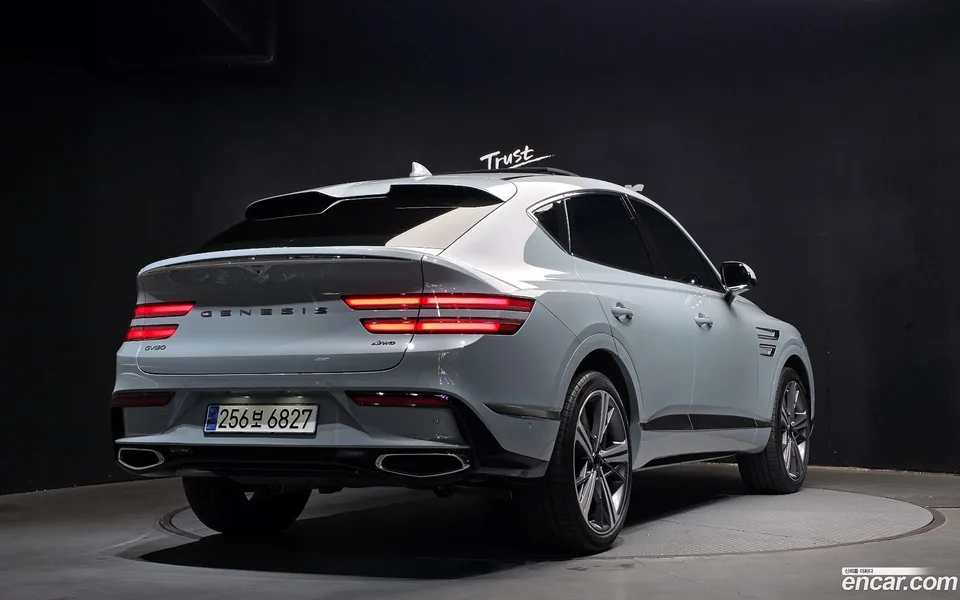 Genesis GV80 Coupe 2.5T AWD 2024 — миниатюра 2