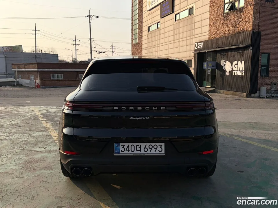Porsche Cayenne 3.0 2025 — миниатюра 4