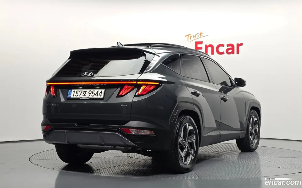 Hyundai Tucson 1.6 4WD 2022 — миниатюра 2