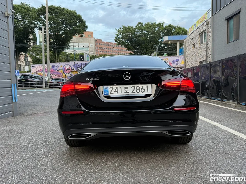 Mercedes-Benz A-Class A220 2025 — миниатюра 5