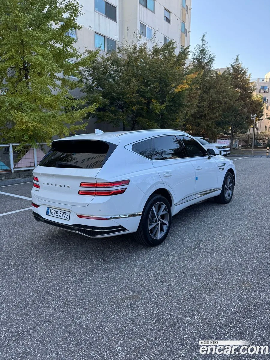 Genesis GV80 2.5T 2WD 2024 — миниатюра 2