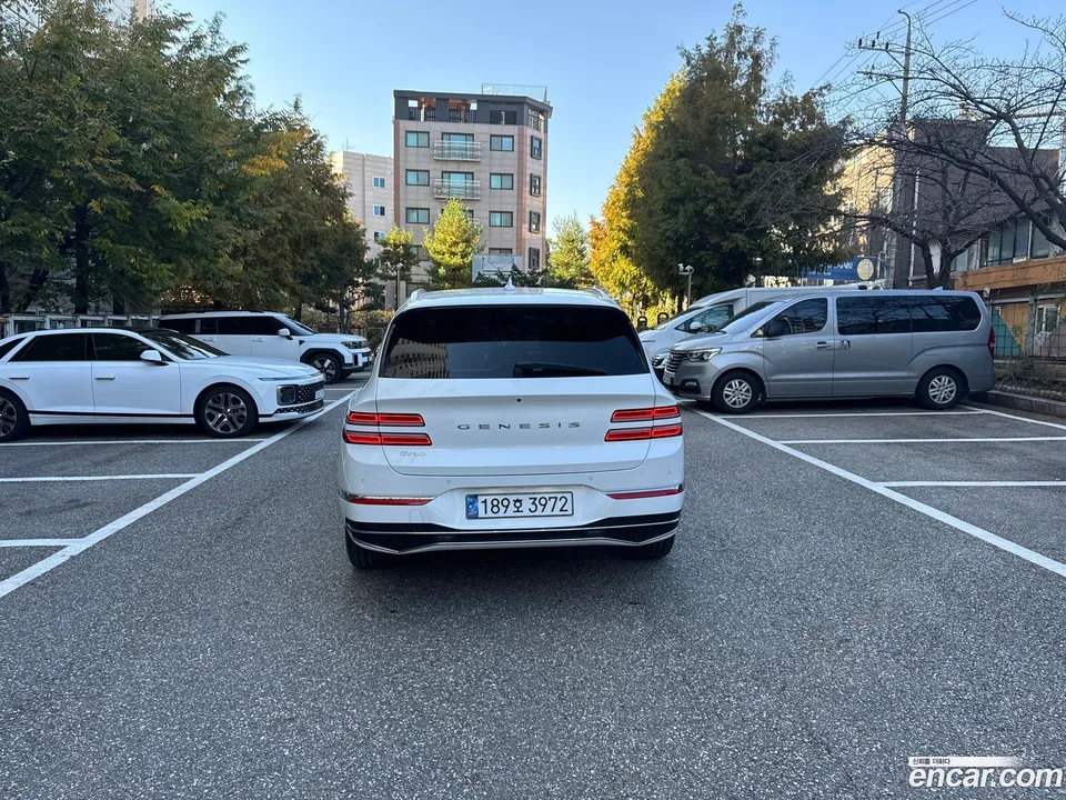 Genesis GV80 2.5T 2WD 2024 — миниатюра 4