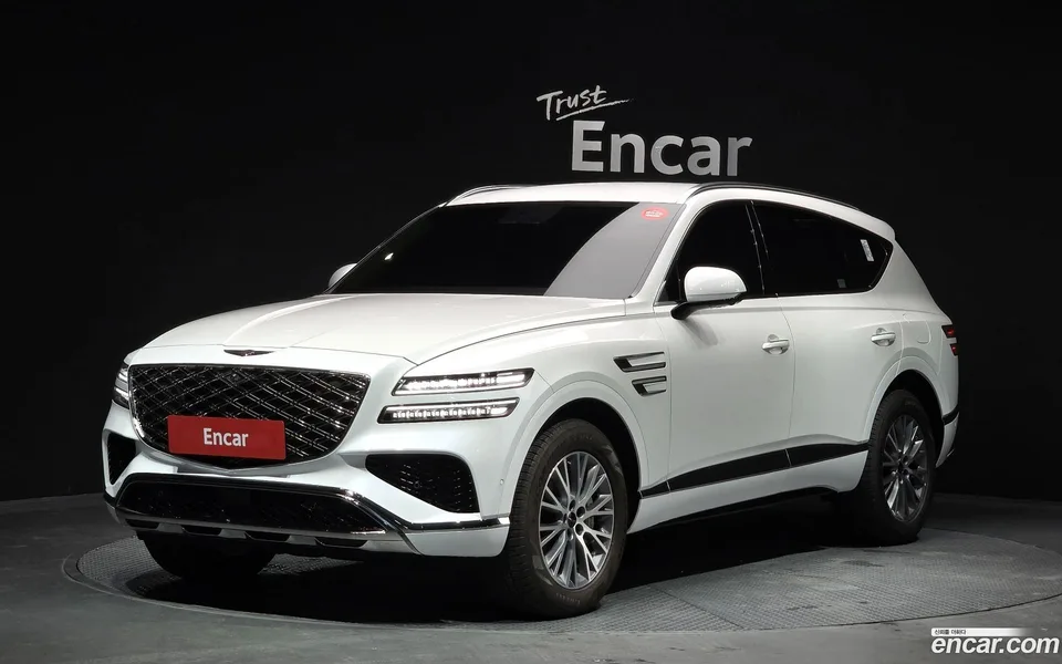 Genesis GV80 2.5T AWD 2025 — фото 1, купить с доставкой в Москву