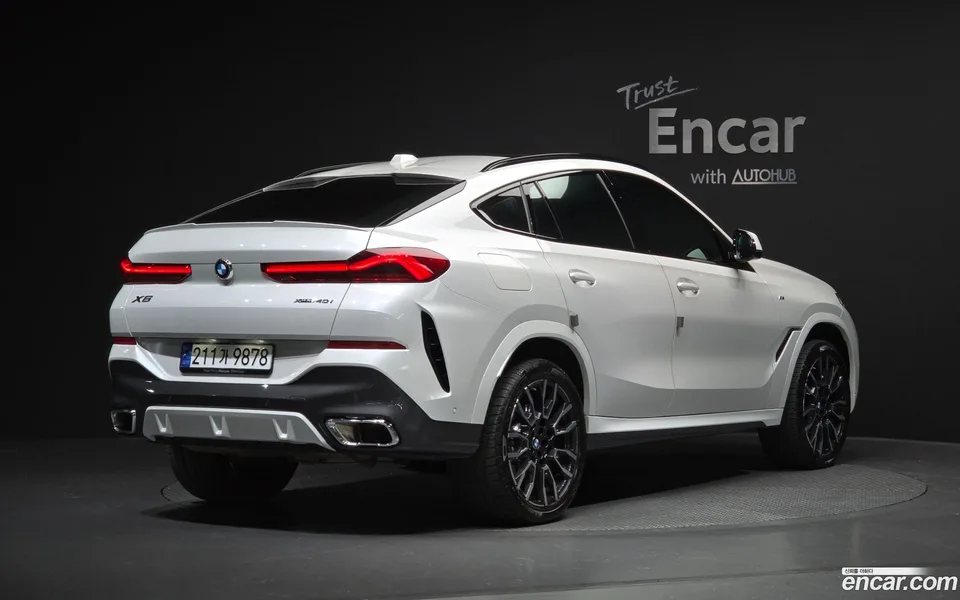 BMW X6 xDrive40i M 2025 — миниатюра 2