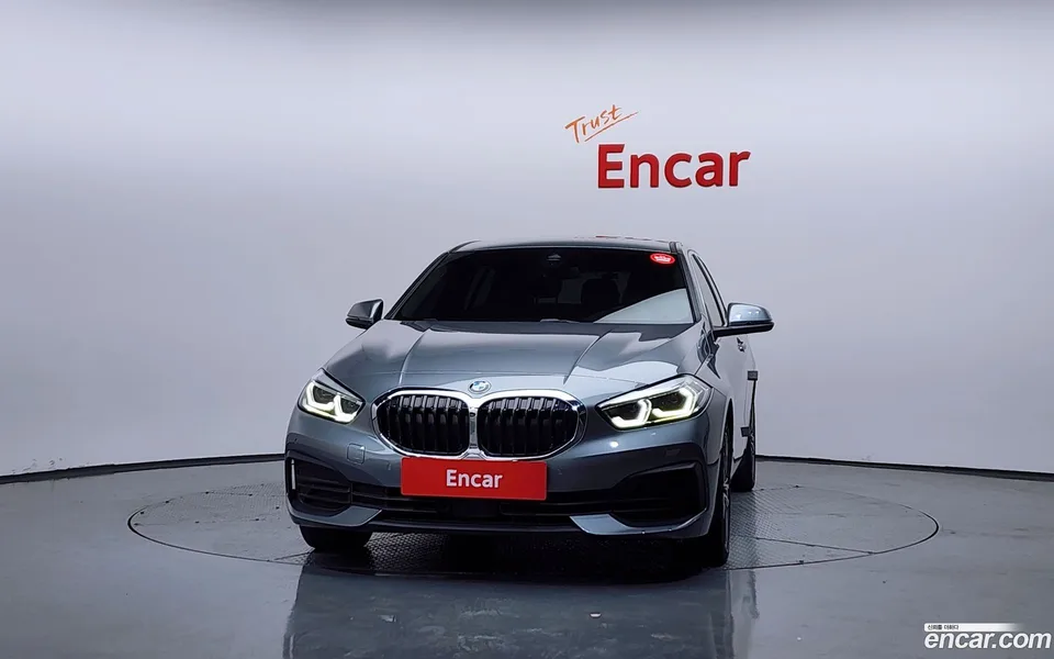 BMW 1 Series 120i 2022 — миниатюра 3