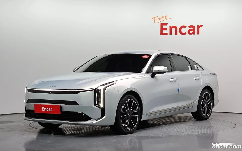 Kia K8 2.5 2WD 2025 — фото 1, купить с доставкой в Москву