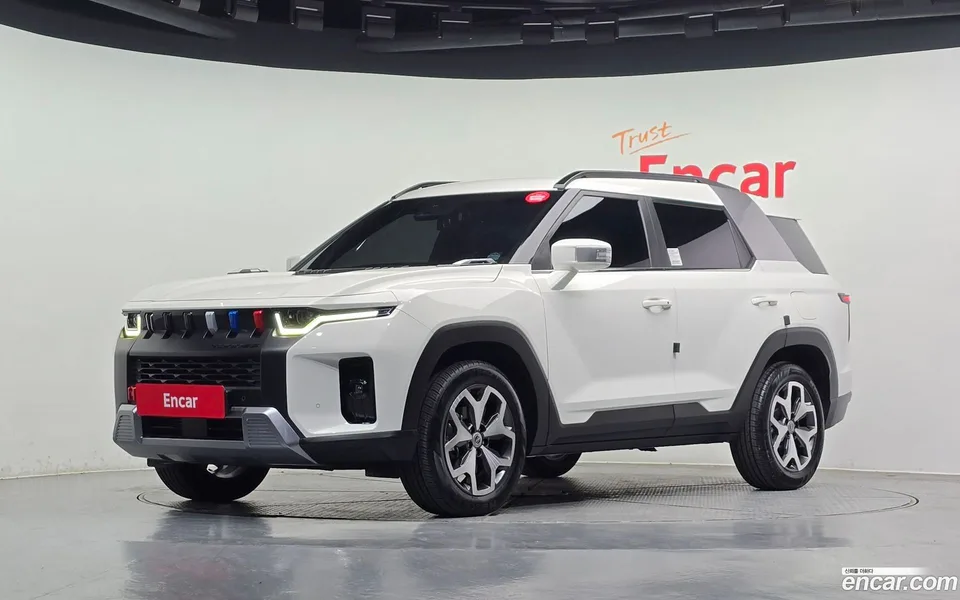 KG Mobility Torres 1.5 2WD 2023 — фото 1, купить с доставкой в Москву