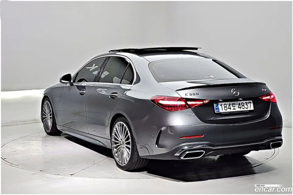 Mercedes-Benz C-Class C300 4MATIC AMG Line 2023 — миниатюра 2