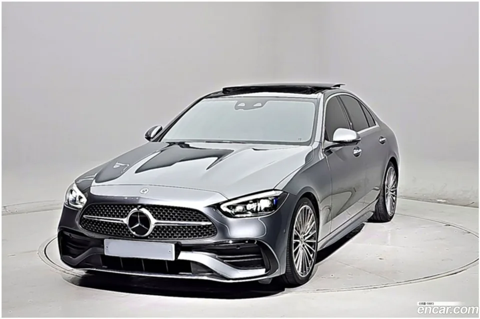 Mercedes-Benz C-Class C300 4MATIC AMG Line 2023 — фото 1, купить с доставкой в Москву