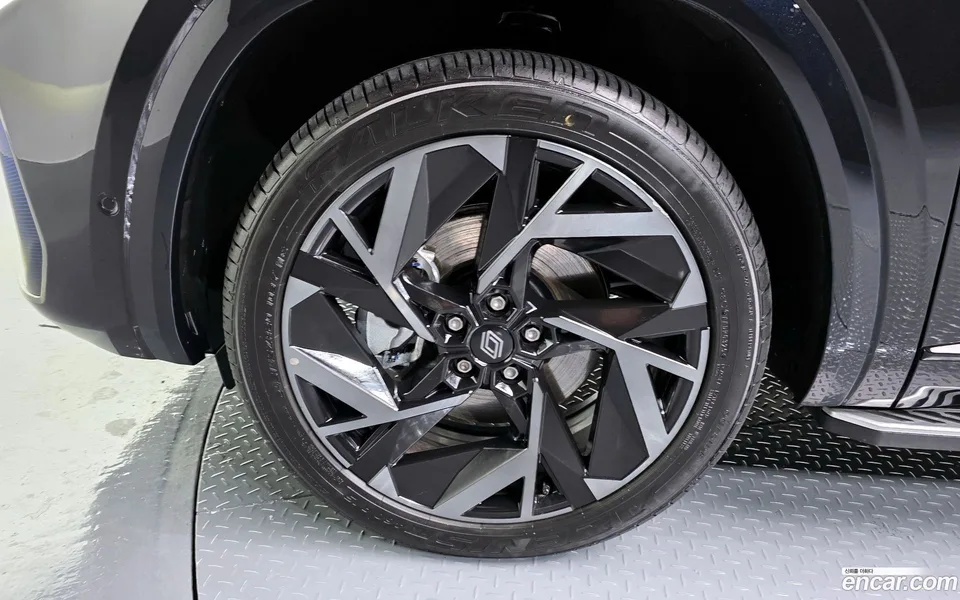 Renault Samsung Grand Koleos 1.5 E-TECH 2WD 2025 — миниатюра 5