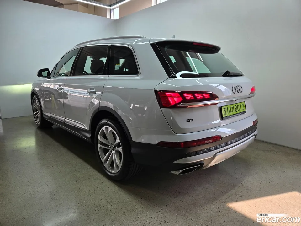 Audi Q7 (4M) 50 TDI 2025 — миниатюра 2